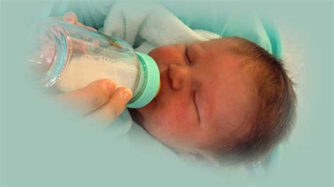 rüyada bebeğe süt vermek ne anlama gelir